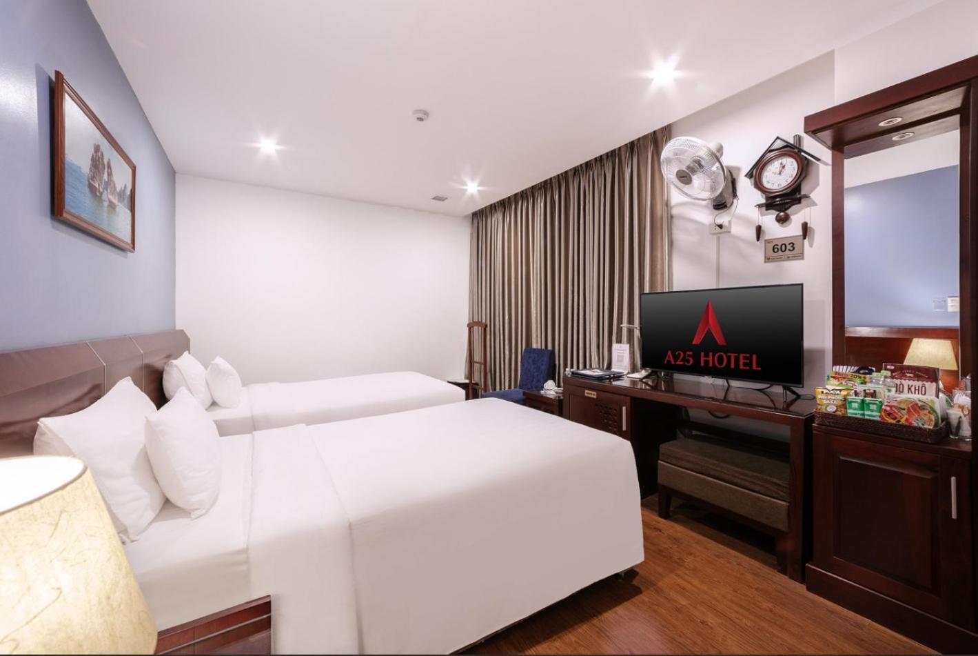 A25 Hotel - 63A Phuong Liet Hanoi Eksteriør billede